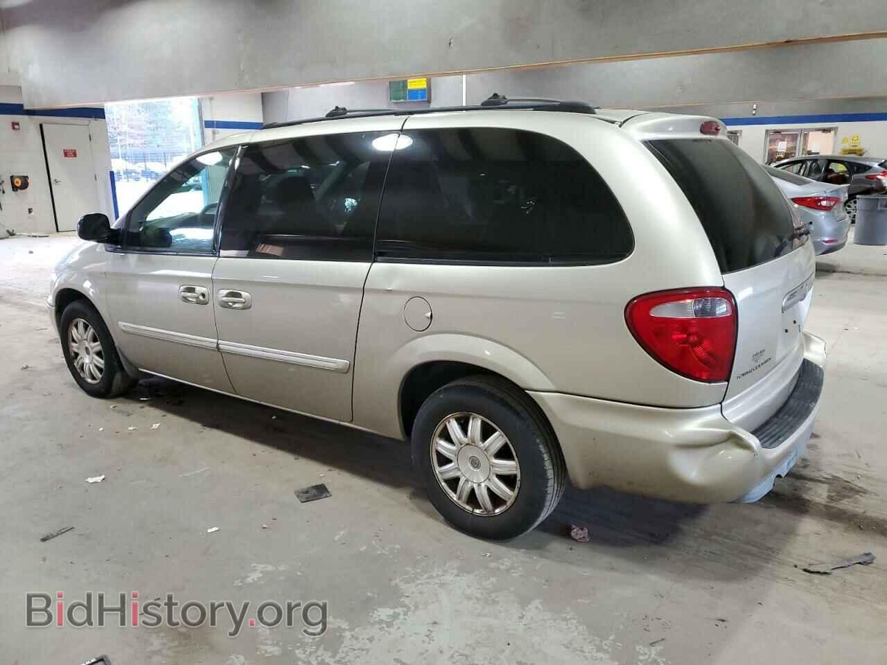 2005 CHRYSLER MINIVAN - VIN: 2C8GP54L35R487508 - Фото 2