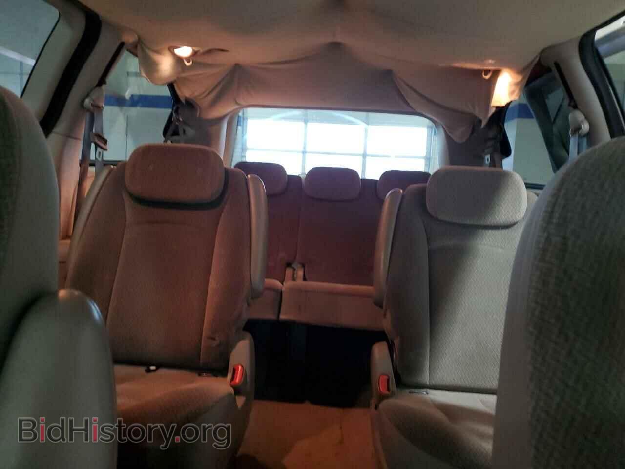 2005 CHRYSLER MINIVAN - VIN: 2C8GP54L35R487508 - Фото 10
