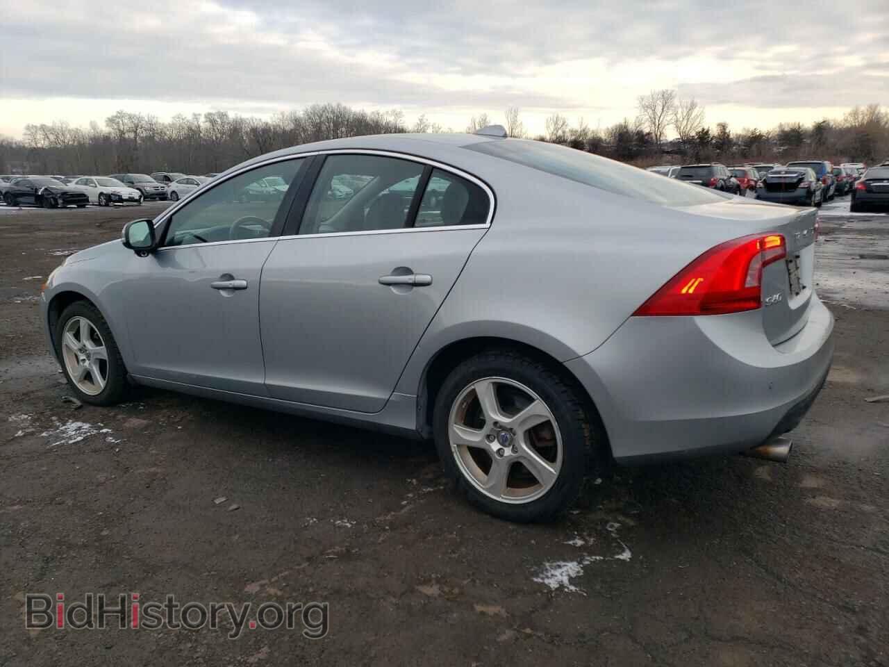 2013 VOLVO S60 - VIN: YV1612FH8D1209853 - Фото 2