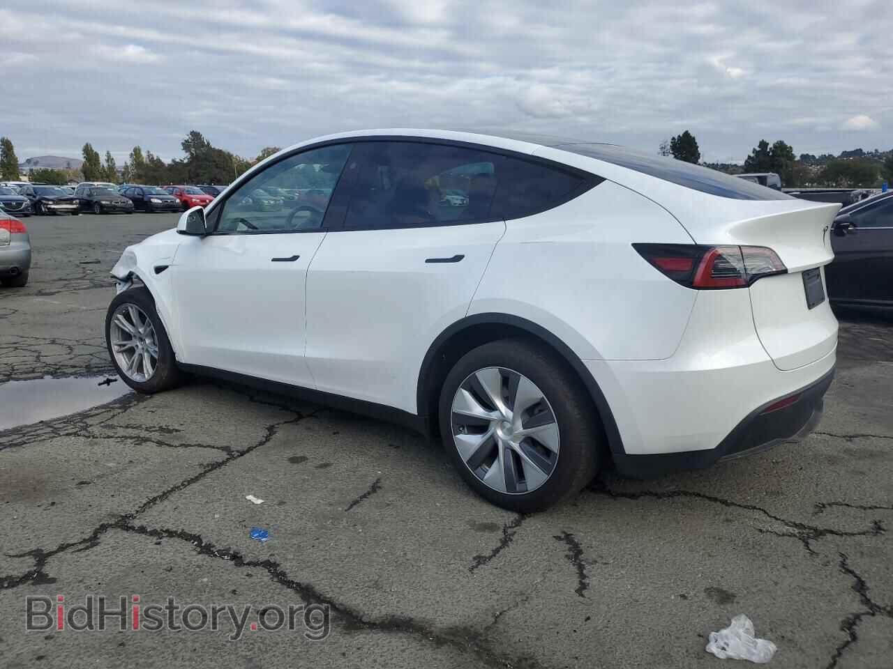 2023 TESLA MODEL Y - VIN: 7SAYGDEE3PA150240 - Фото 2