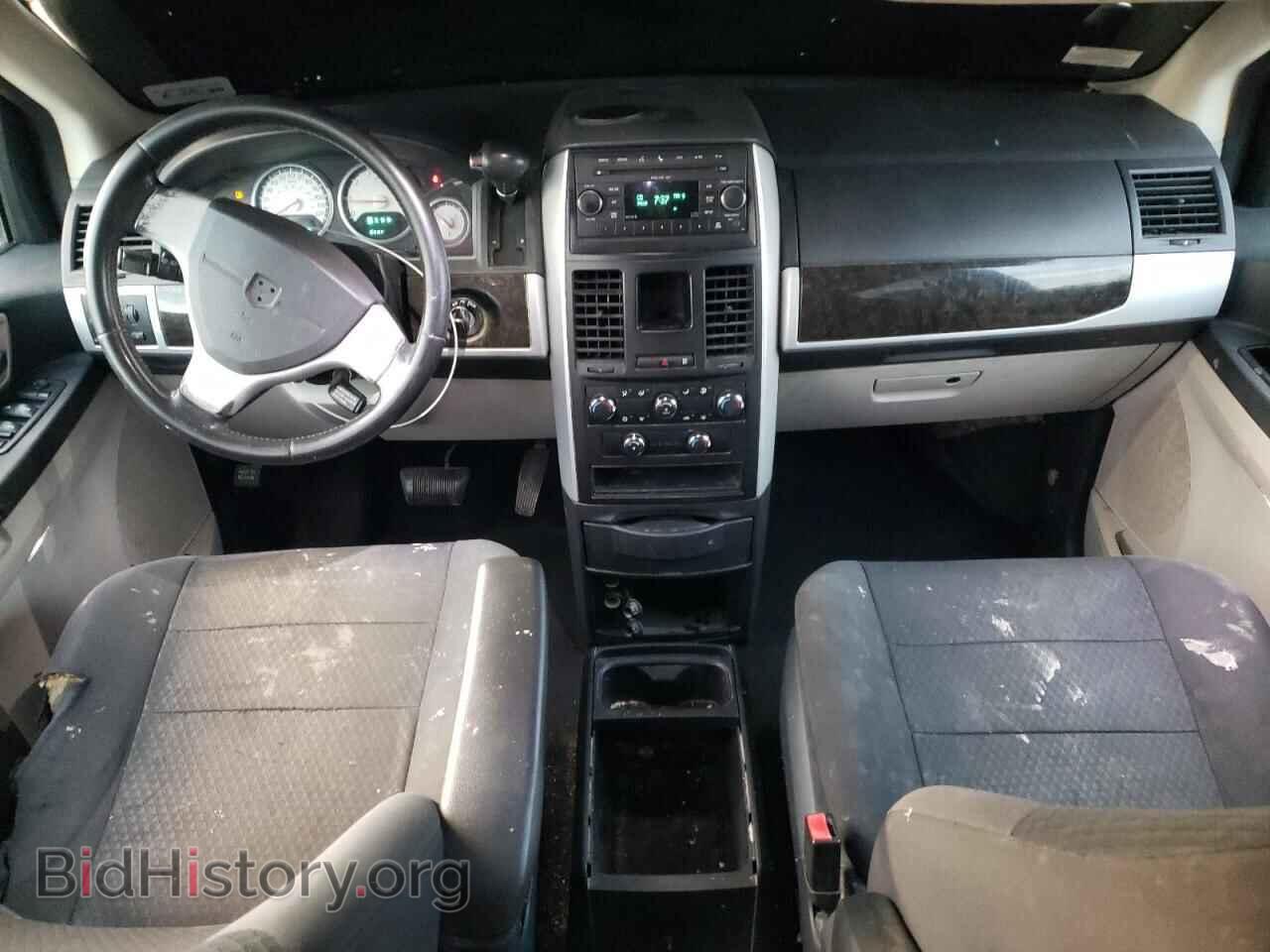 2010 DODGE CARAVAN - VIN: 2D4RN5D17AR126911 - Фото 8