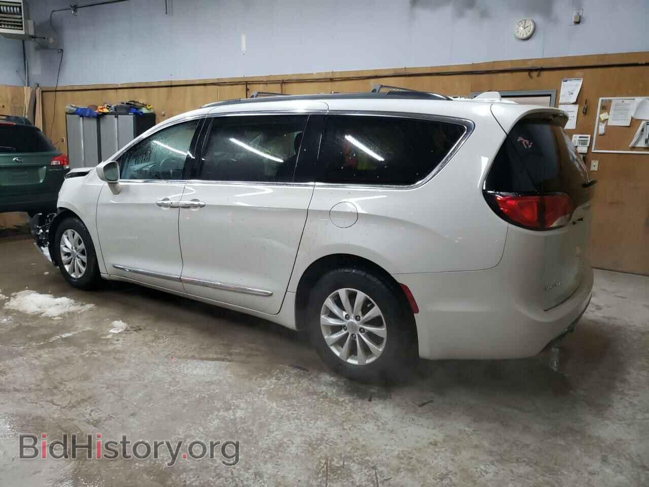 2017 CHRYSLER PACIFICA - VIN: 2C4RC1BG1HR551893 - Фото 2