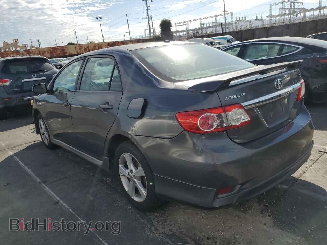 2011 TOYOTA COROLLA - VIN: 2T1BU4EEXBC710153 - Фото 2