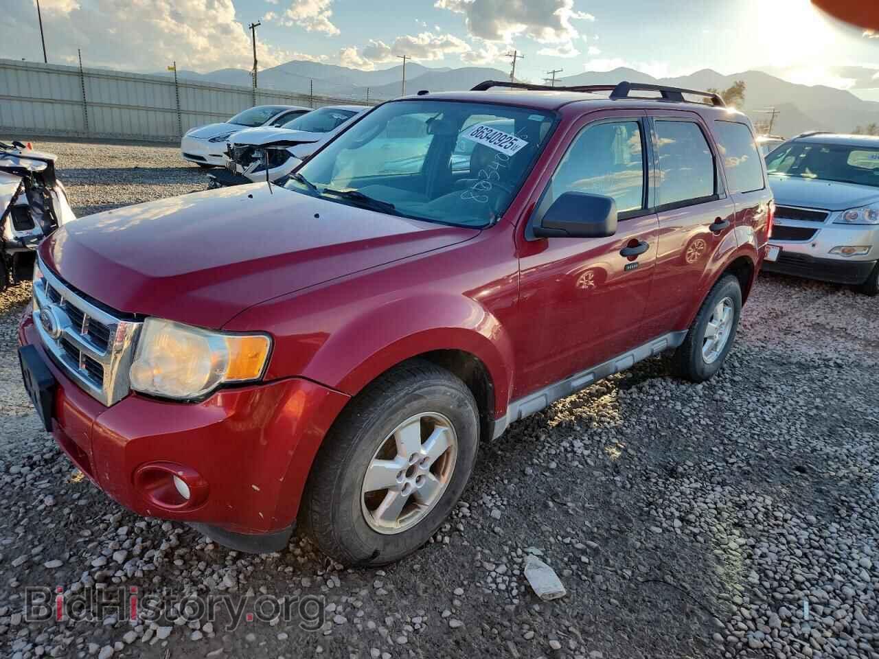 Photo 1FMCU9D75AKB95219 - FORD ESCAPE 2010