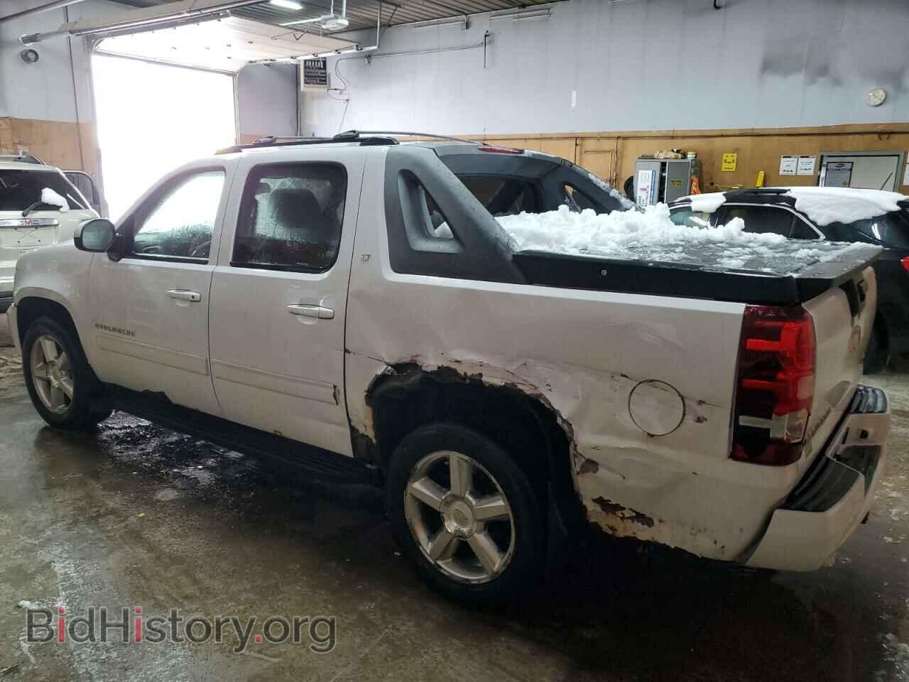 2012 CHEVROLET AVALANCHE - VIN: 3GNTKFE78CG133130 - Фото 2
