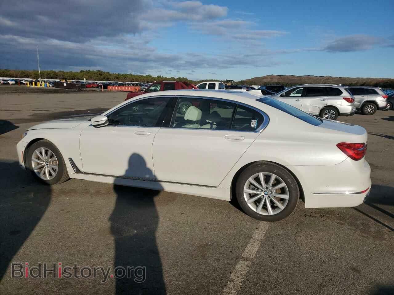 2019 BMW 7 SERIES - VIN: WBA7E4C53KGV28864 - Фото 2