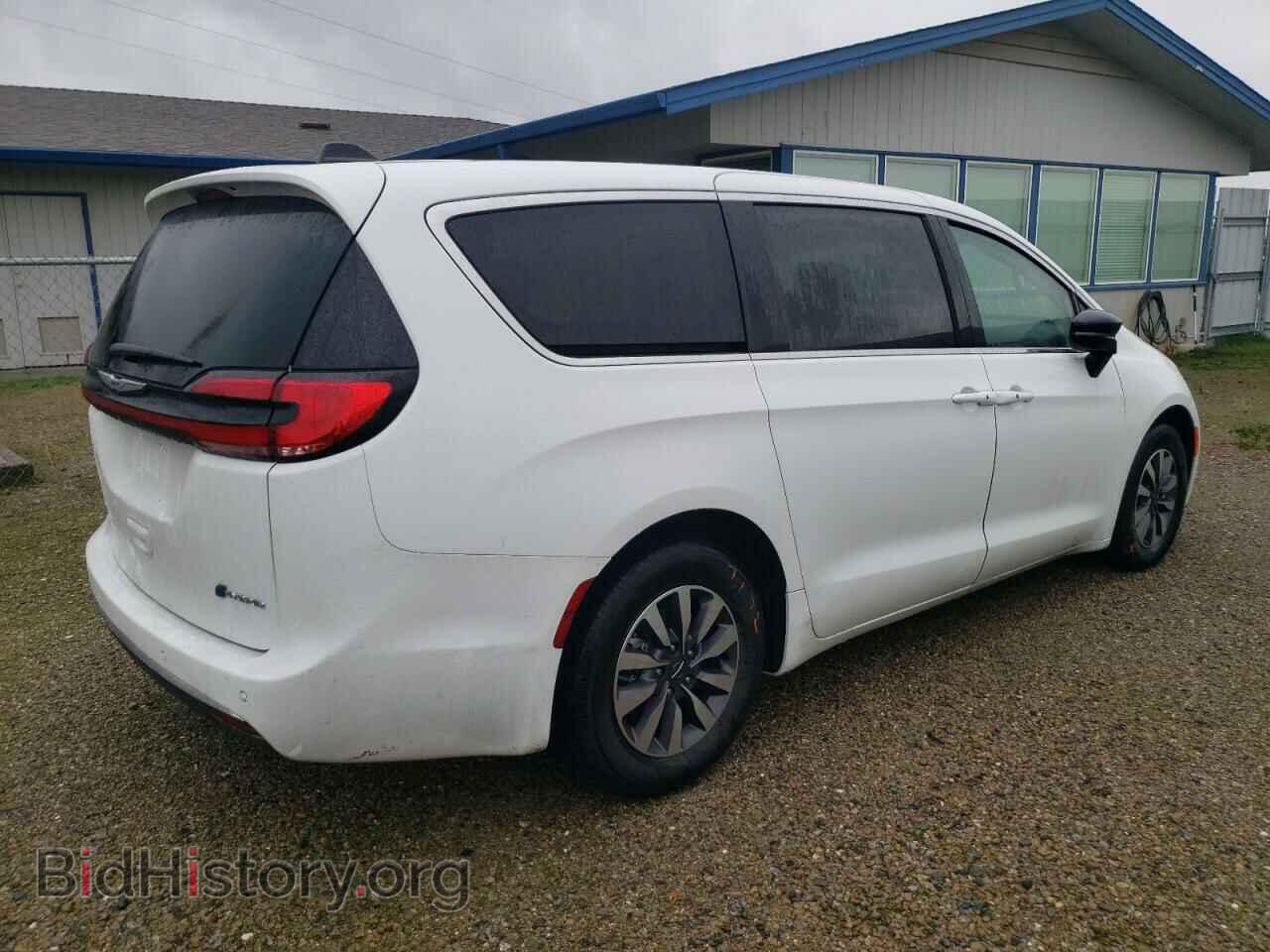 2024 CHRYSLER PACIFICA - VIN: 2C4RC1S77RR153783 - Фото 3