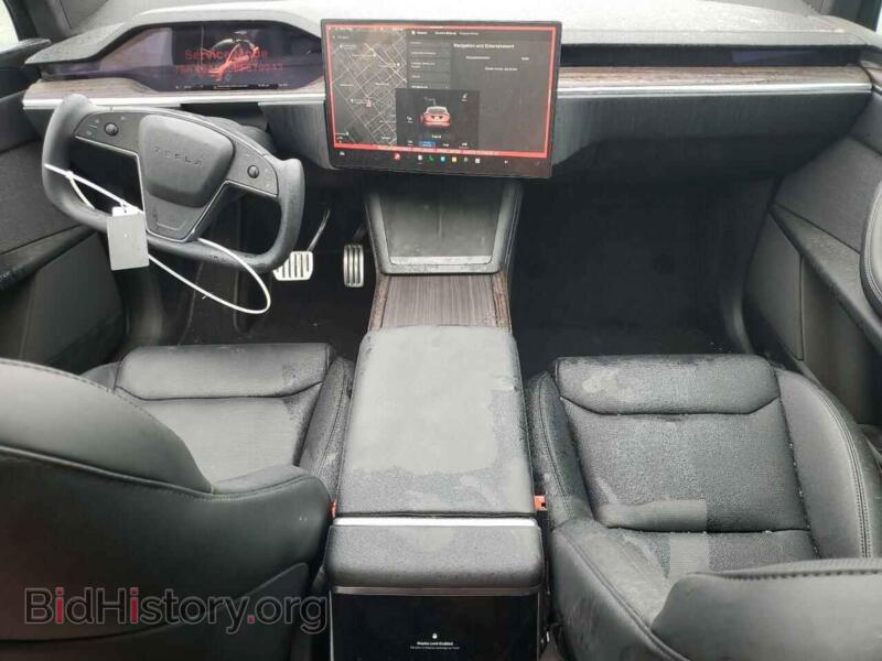 2023 Tesla MODEL X (VIN 7SAXCAE58PF379943) — photo 8 of 15