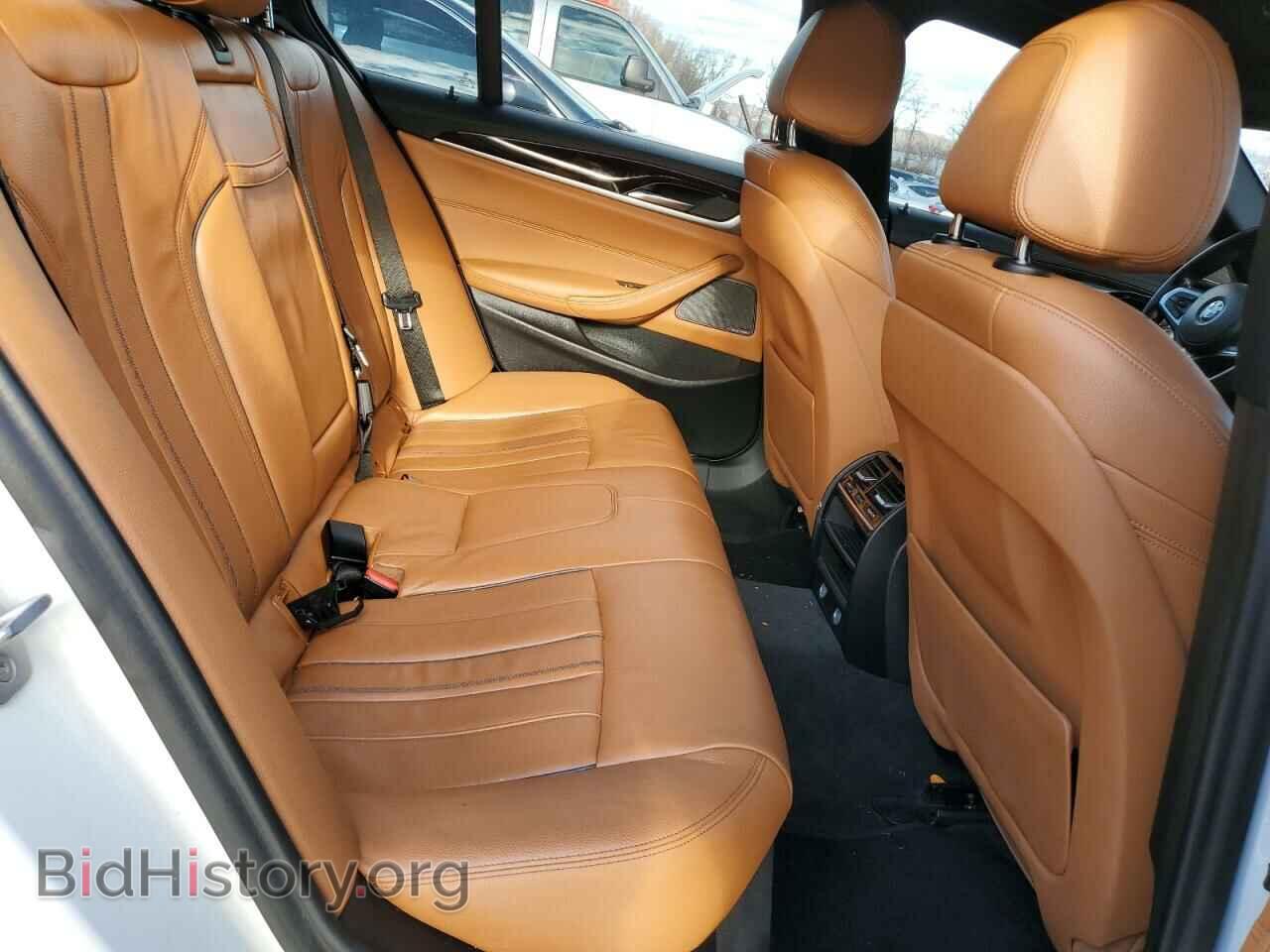 2018 BMW 5 SERIES - VIN: WBAJB1C55JB084217 - Фото 10