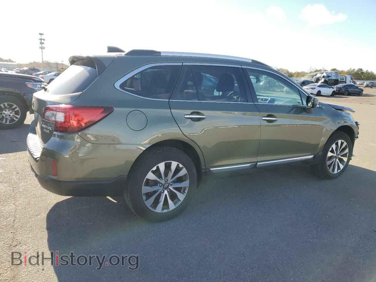 2017 SUBARU OUTBACK - VIN: 4S4BSATC9H3436401 - Фото 3