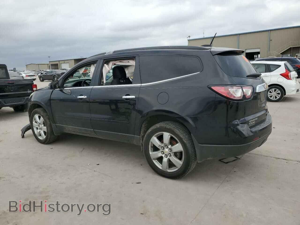 2017 CHEVROLET TRAVERSE - VIN: 1GNKRGKD9HJ149009 - Фото 2