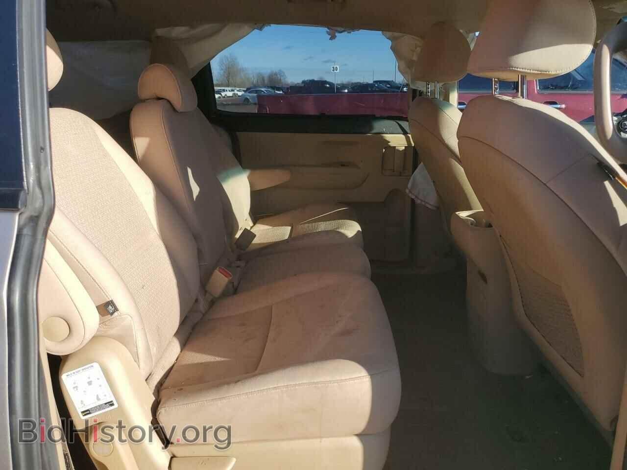 2016 KIA All Models - VIN: KNDMB5C15G6093375 - Фото 11