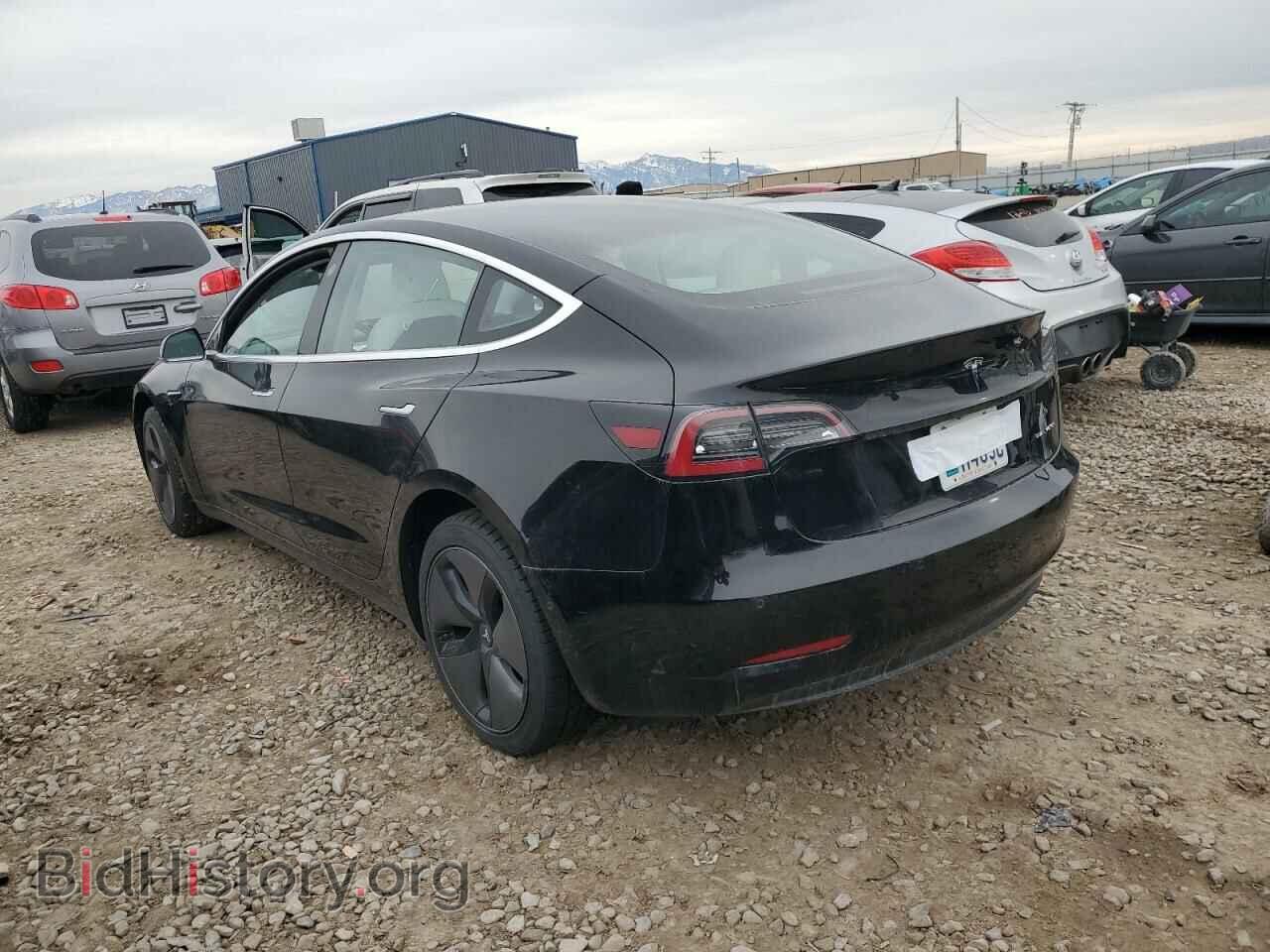 2018 TESLA MODEL 3 - VIN: 5YJ3E1EB7JF148633 - Photo 2