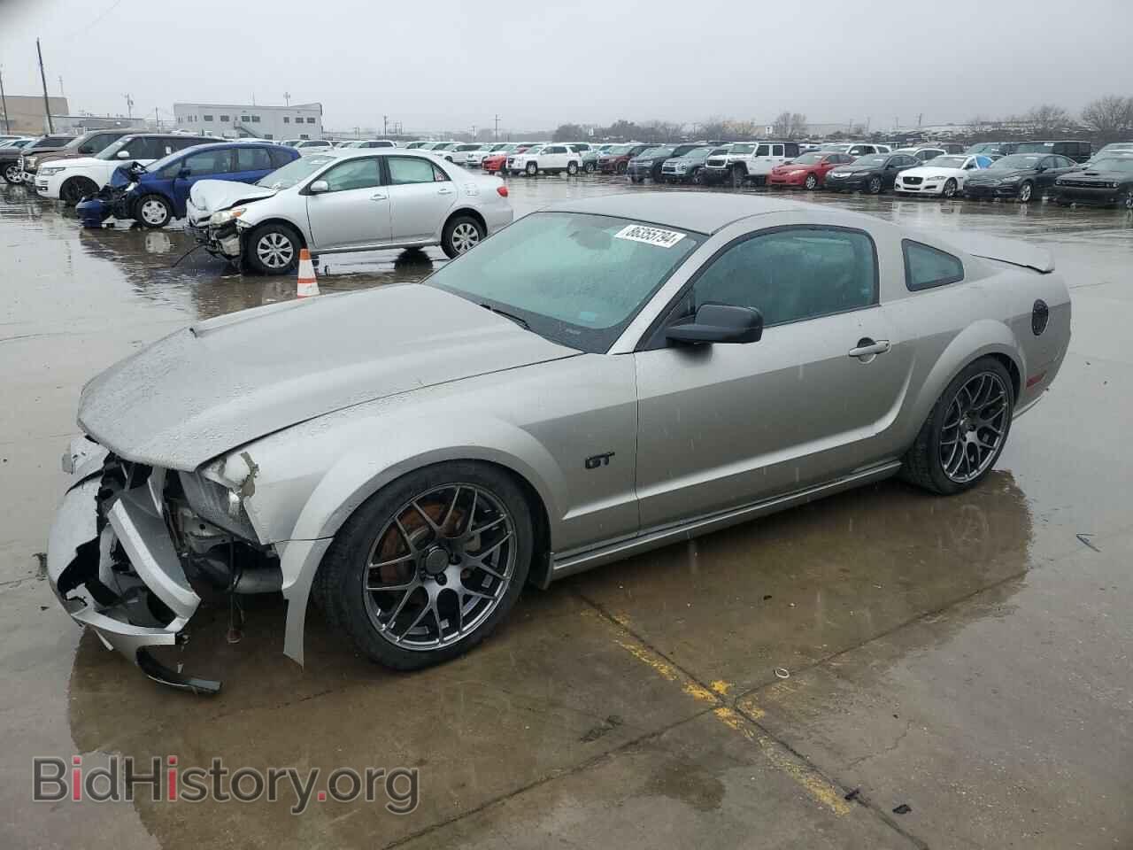 Photo 1ZVHT82H385130989 - FORD MUSTANG 2008