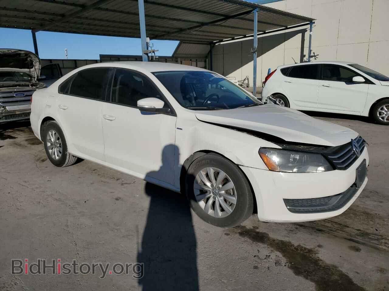 2015 VOLKSWAGEN PASSAT - VIN: 1VWAT7A31FC005595 - Фото 4
