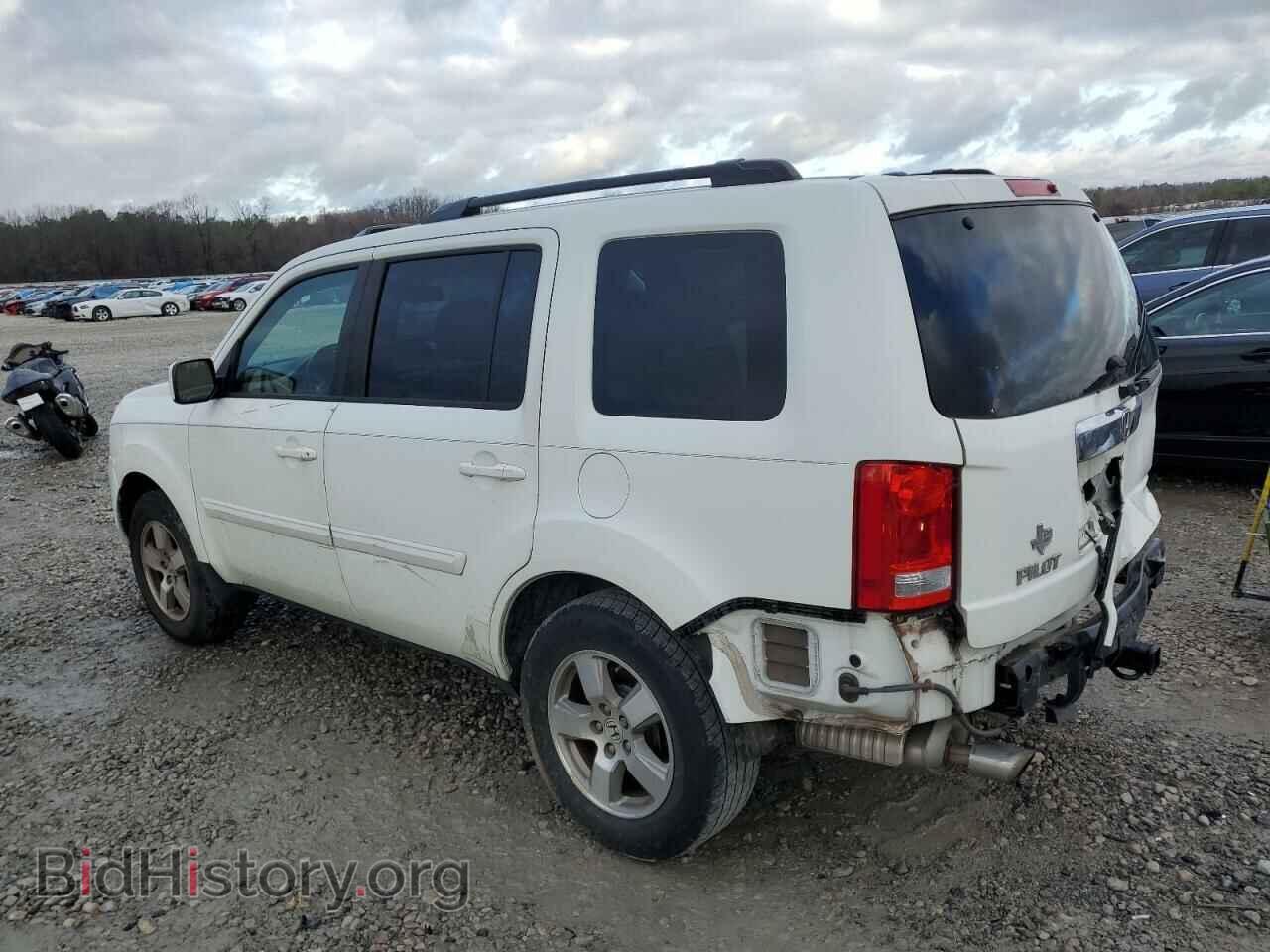 2011 HONDA PILOT - VIN: 5FNYF3H73BB032174 - Фото 2