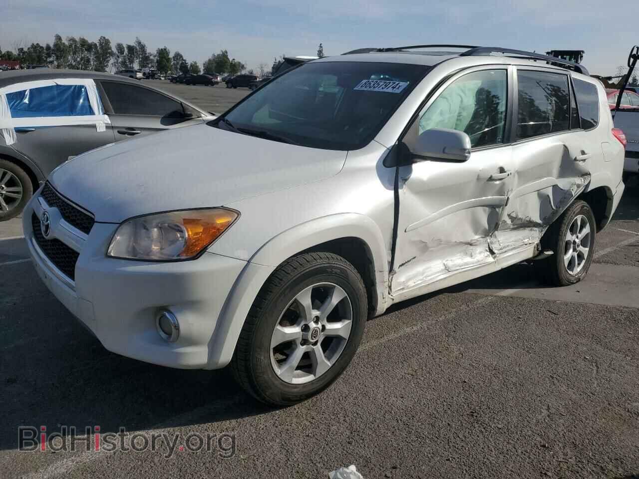 Фотография 2T3YF4DV1CW138886 - TOYOTA RAV4 2012