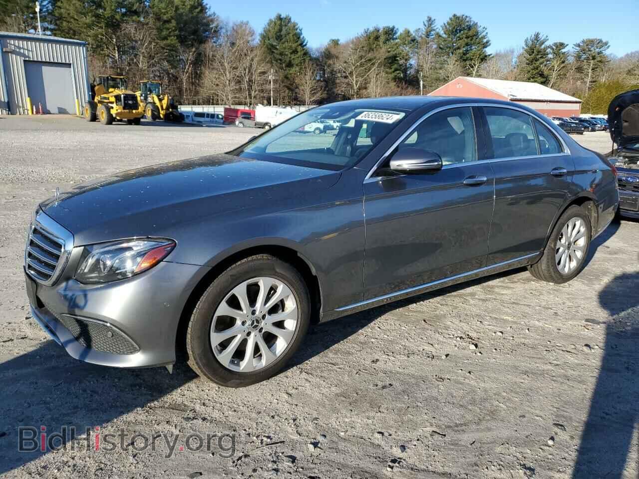 Photo WDDZF4KB3JA303707 - MERCEDES-BENZ E-CLASS 2018