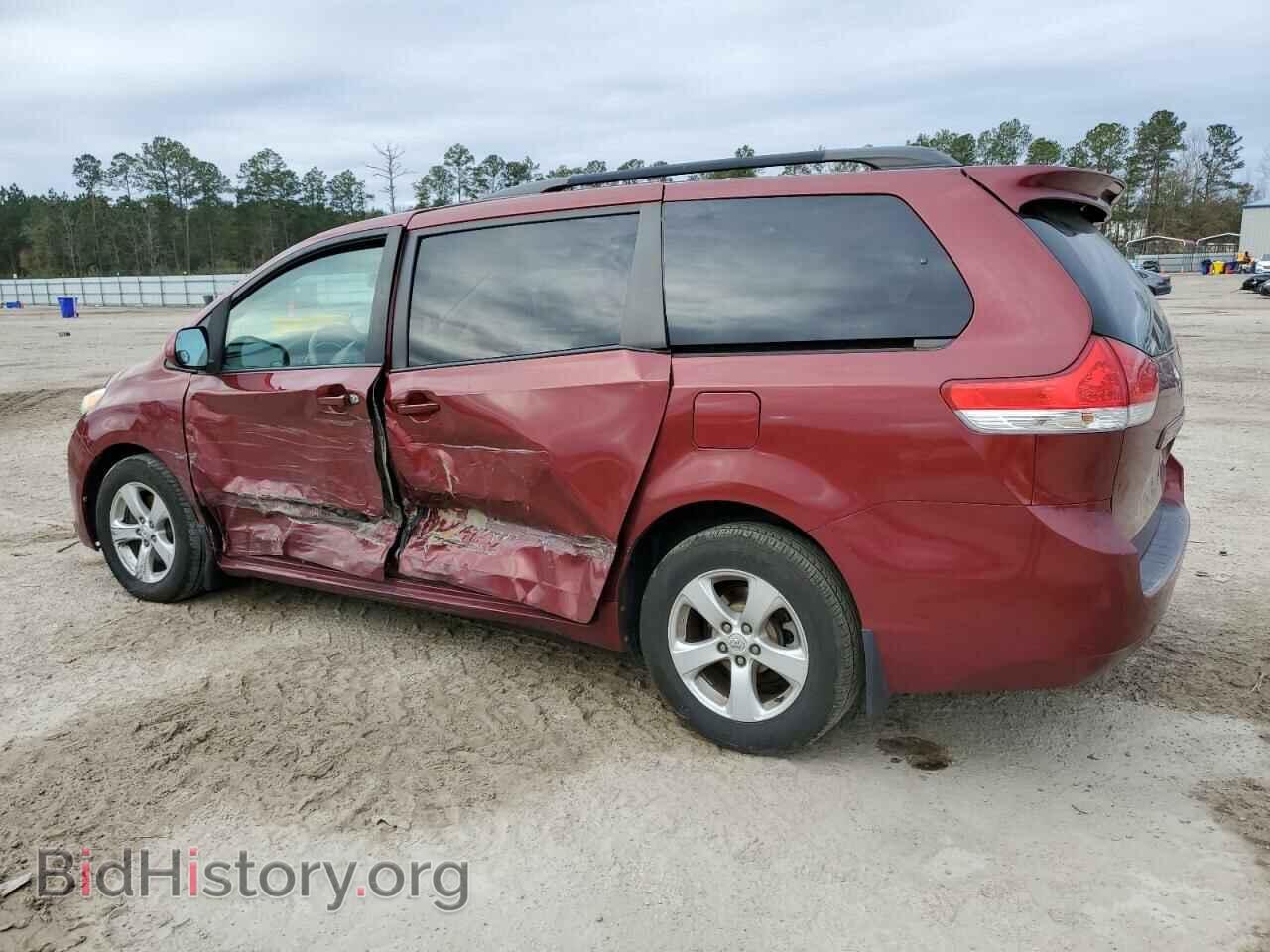 2012 TOYOTA All Models - VIN: 5TDKK3DC7CS215742 - Фото 2