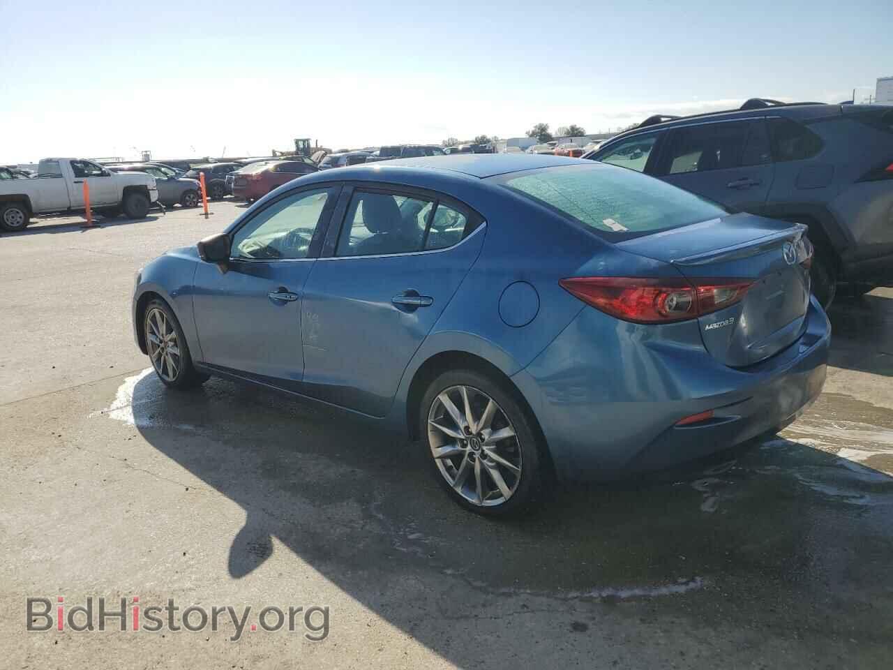 2018 MAZDA 3 - VIN: 3MZBN1V38JM252612 - Фото 2