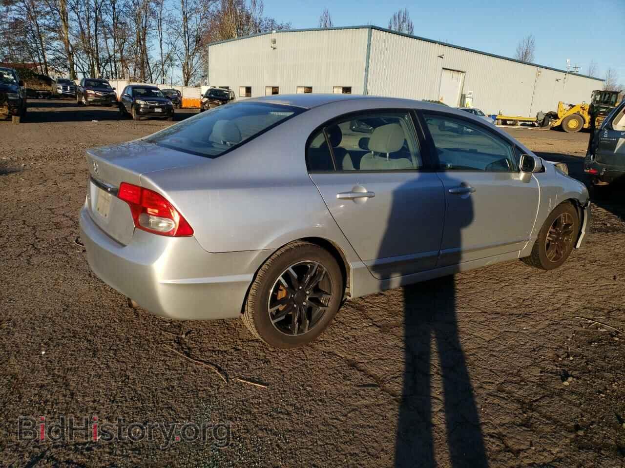 2011 HONDA CIVIC - VIN: 2HGFA1F58BH303317 - Фото 3