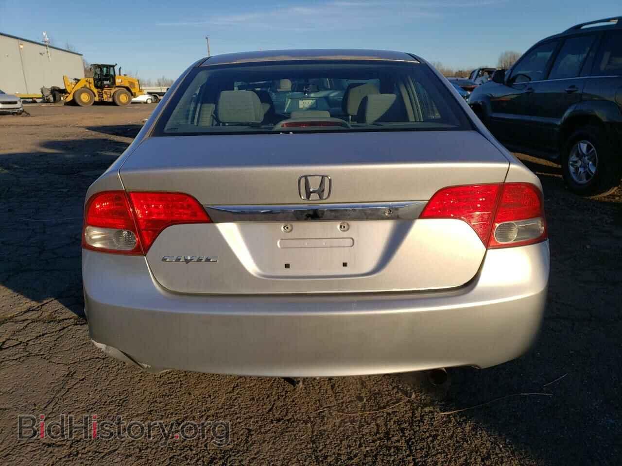 2011 HONDA CIVIC - VIN: 2HGFA1F58BH303317 - Фото 6