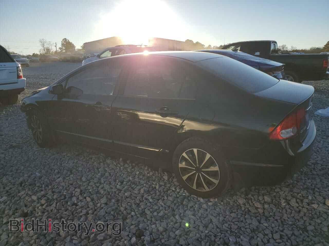 2011 HONDA CIVIC - VIN: 19XFA1F58BE042488 - Фото 2