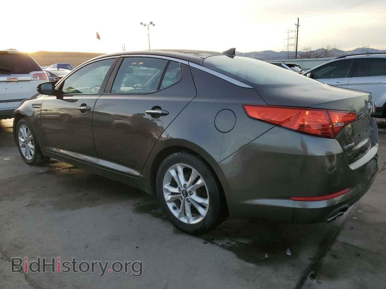 2011 KIA OPTIMA - VIN: KNAGN4A79B5079481 - Фото 2