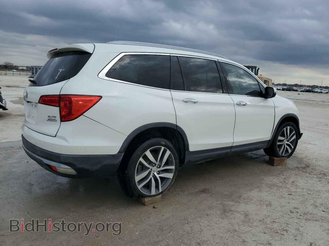 2017 HONDA PILOT - VIN: 5FNYF6H03HB063437 - Фото 3