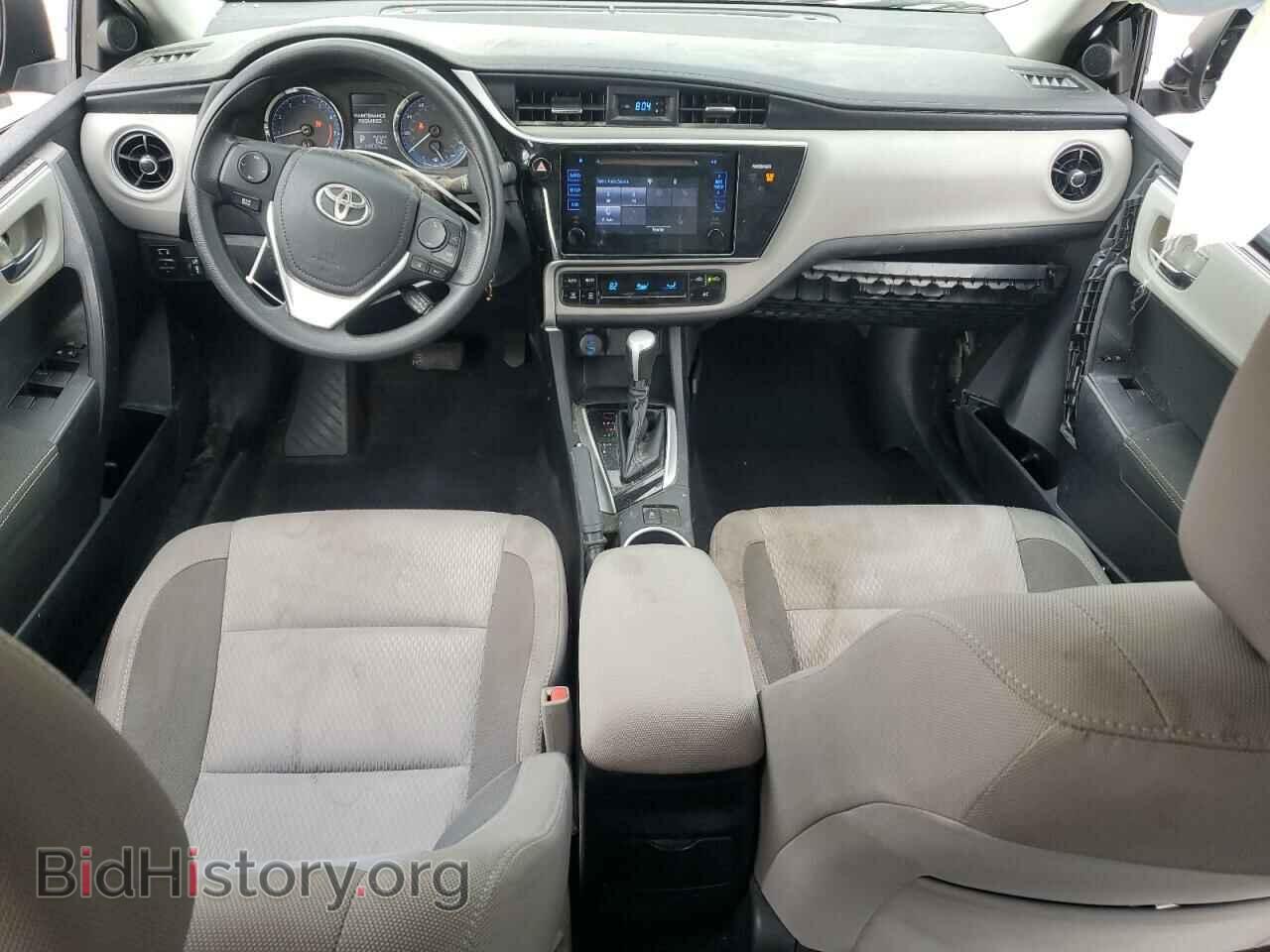 2017 TOYOTA COROLLA - VIN: 2T1BURHE7HC807828 - Фото 8