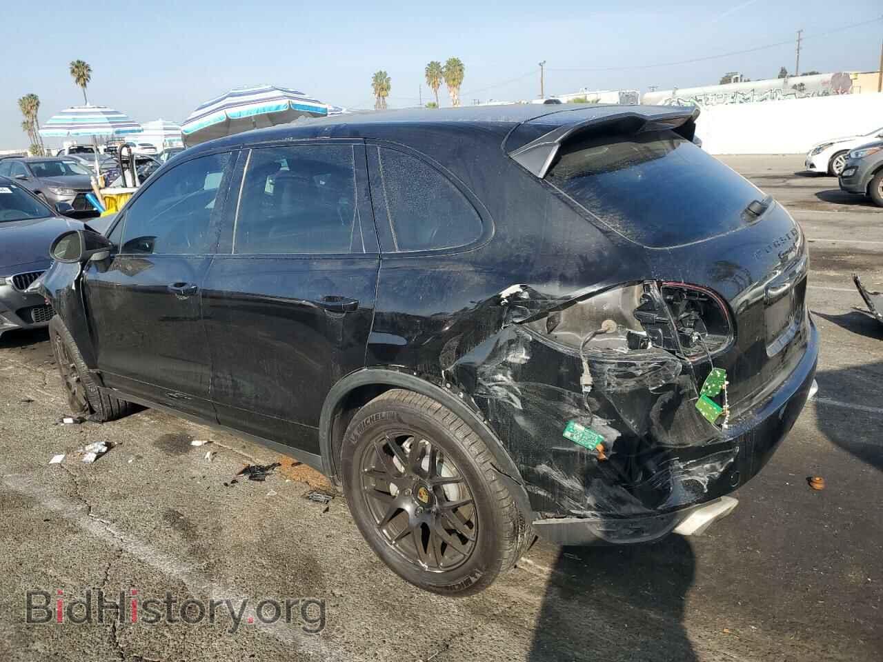 2011 PORSCHE CAYENNE - VIN: WP1AB2A20BLA55963 - Фото 2