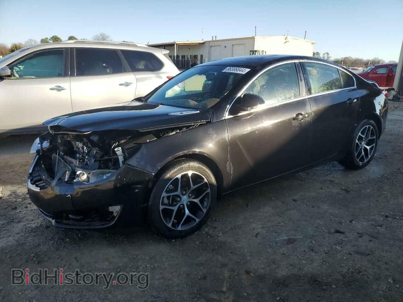 Photo 2G4GL5EX0H9111217 - BUICK REGAL 2017