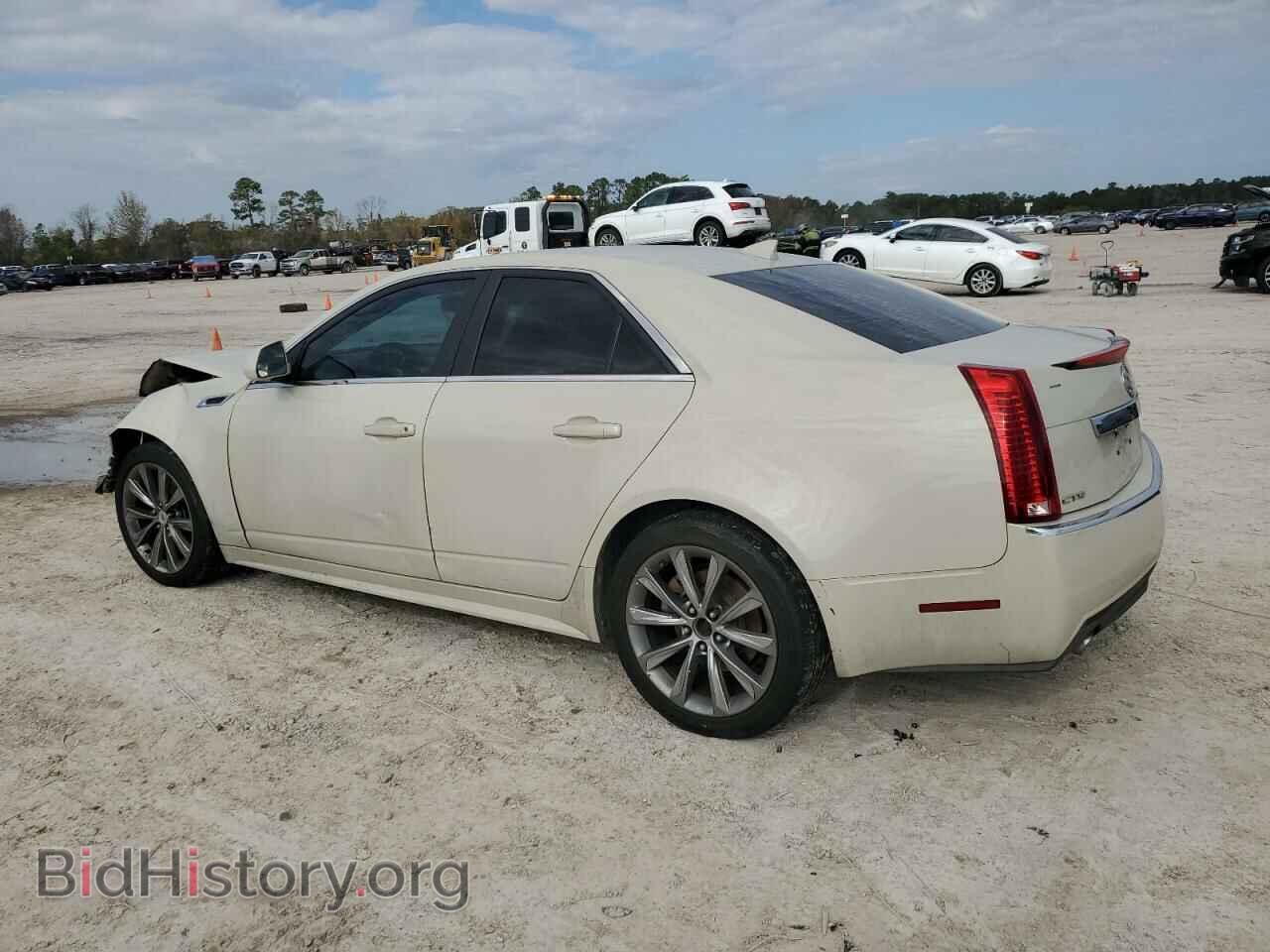 2011 CADILLAC CTS - VIN: 1G6DA5EY9B0133792 - Photo 2