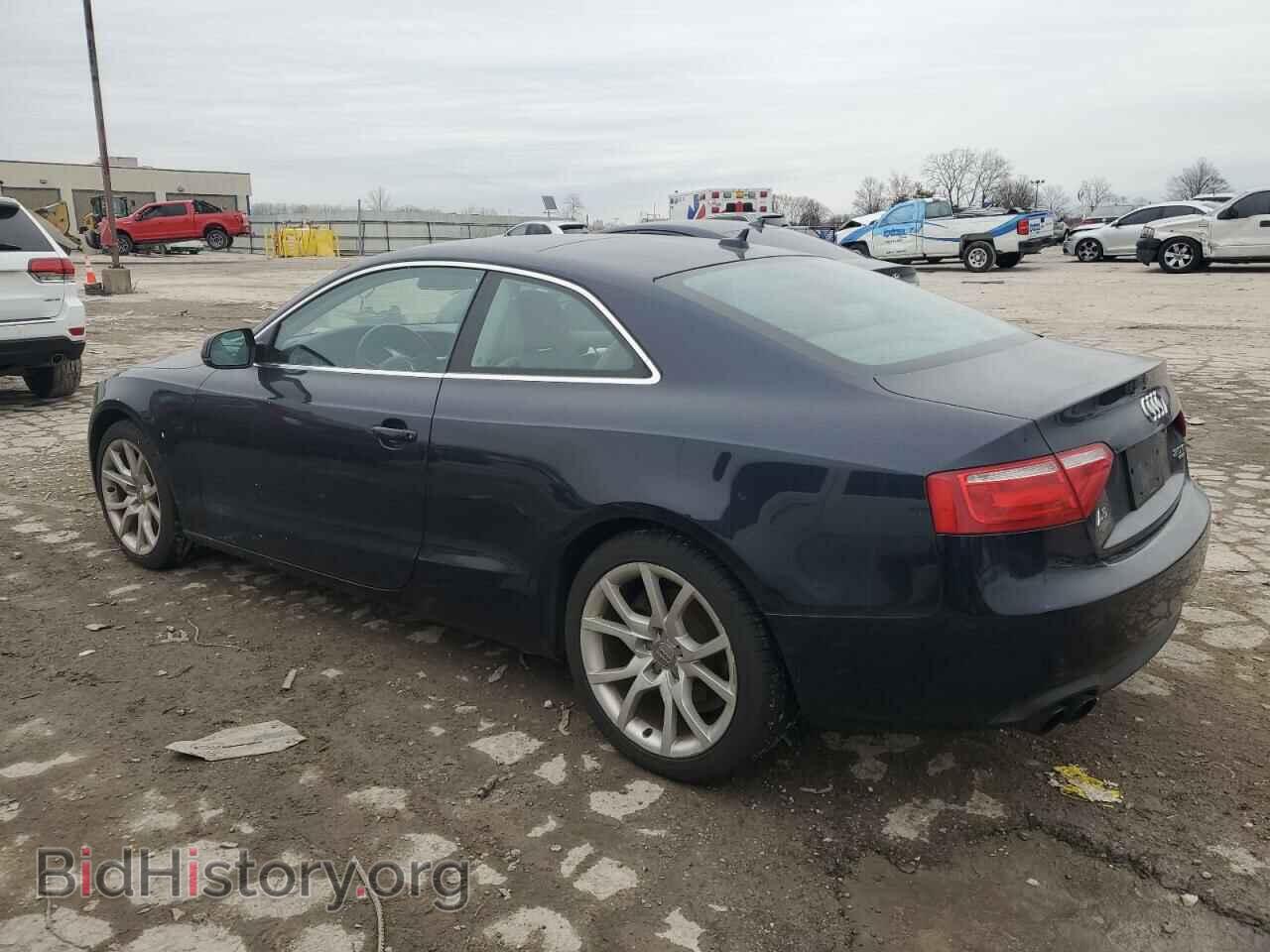 2011 AUDI A5 - VIN: WAUCFAFR7BA013748 - Фото 2