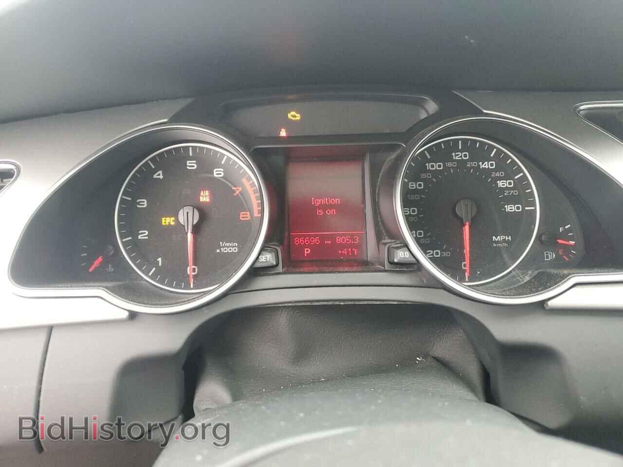 2011 AUDI A5 - VIN: WAUCFAFR7BA013748 - Фото 8
