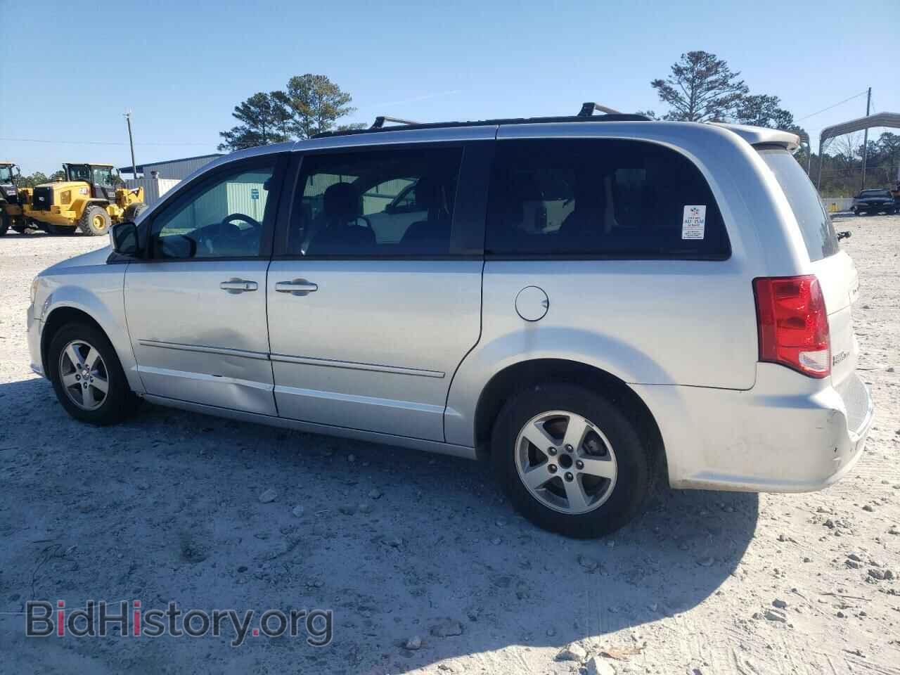 2012 DODGE CARAVAN - VIN: 2C4RDGCG4CR215744 - Photo 2