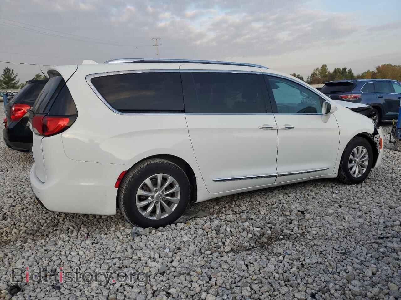 2018 CHRYSLER PACIFICA - VIN: 2C4RC1BG7JR217423 - Фото 3