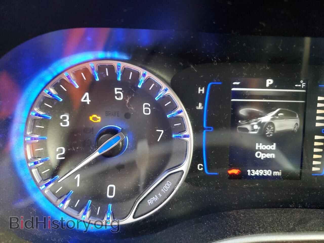 2018 CHRYSLER PACIFICA - VIN: 2C4RC1BG7JR217423 - Фото 9
