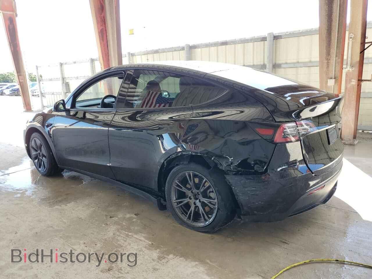 2024 TESLA MODEL Y - VIN: 7SAYGAEE2RF212375 - Фото 2