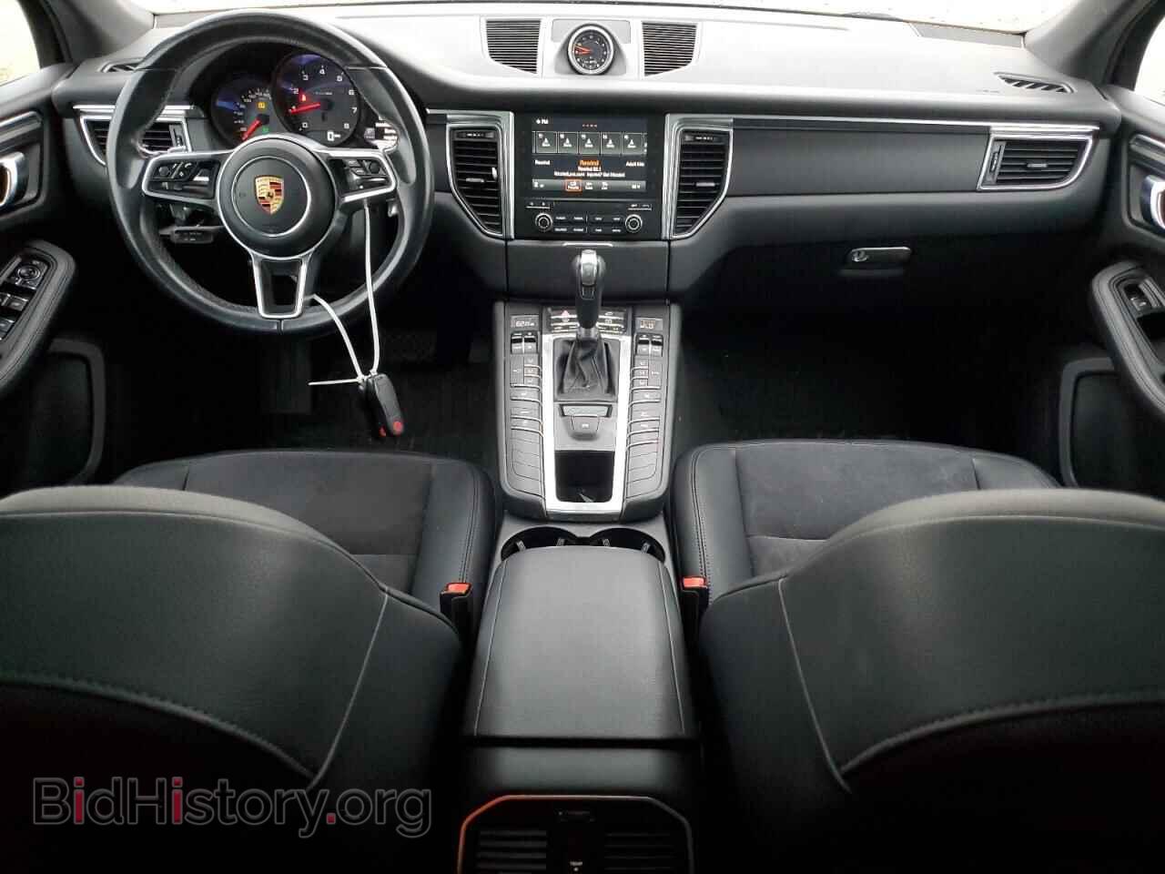 2017 PORSCHE MACAN - VIN: WP1AA2A53HLB01517 - Photo 8