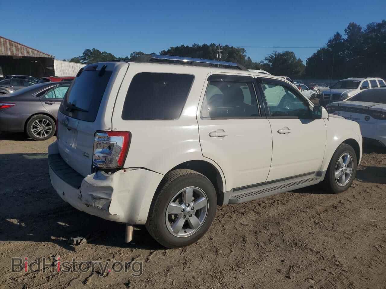 2011 FORD ESCAPE - VIN: 1FMCU0EG7BKA04251 - Фото 3