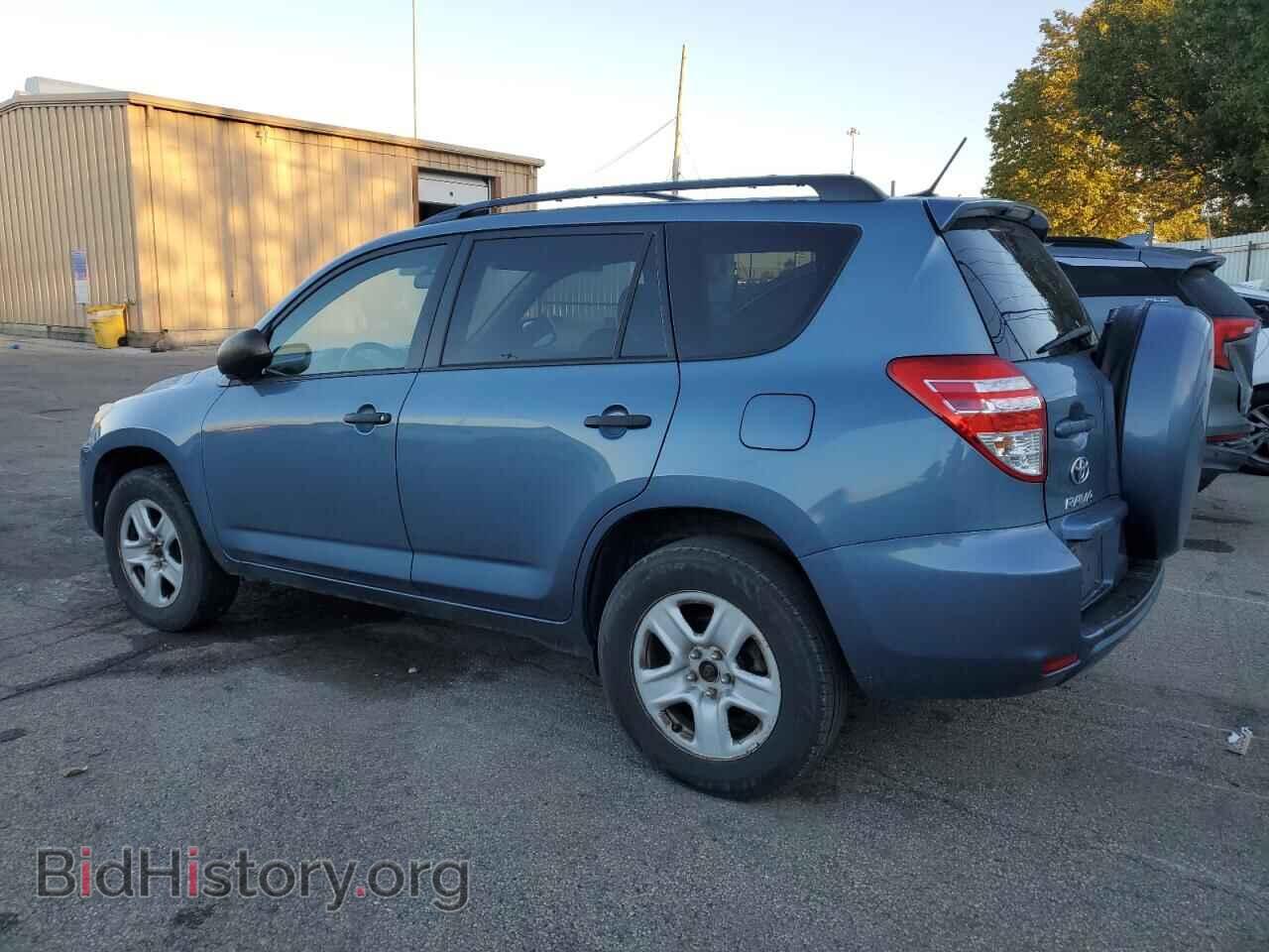 2011 TOYOTA RAV4 - VIN: 2T3BF4DV5BW147451 - Фото 2