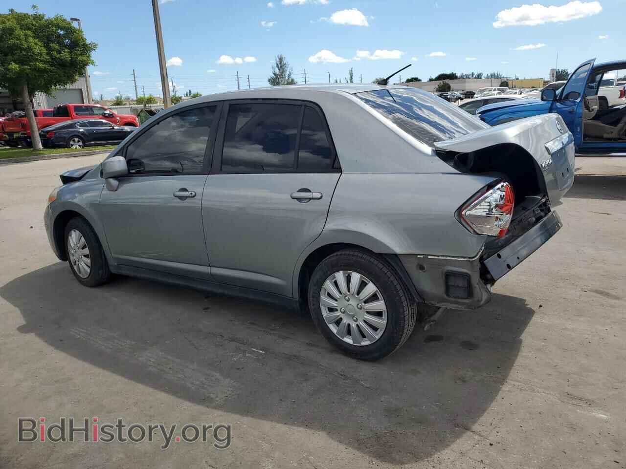2011 NISSAN VERSA - VIN: 3N1BC1AP8BL413343 - Фото 2