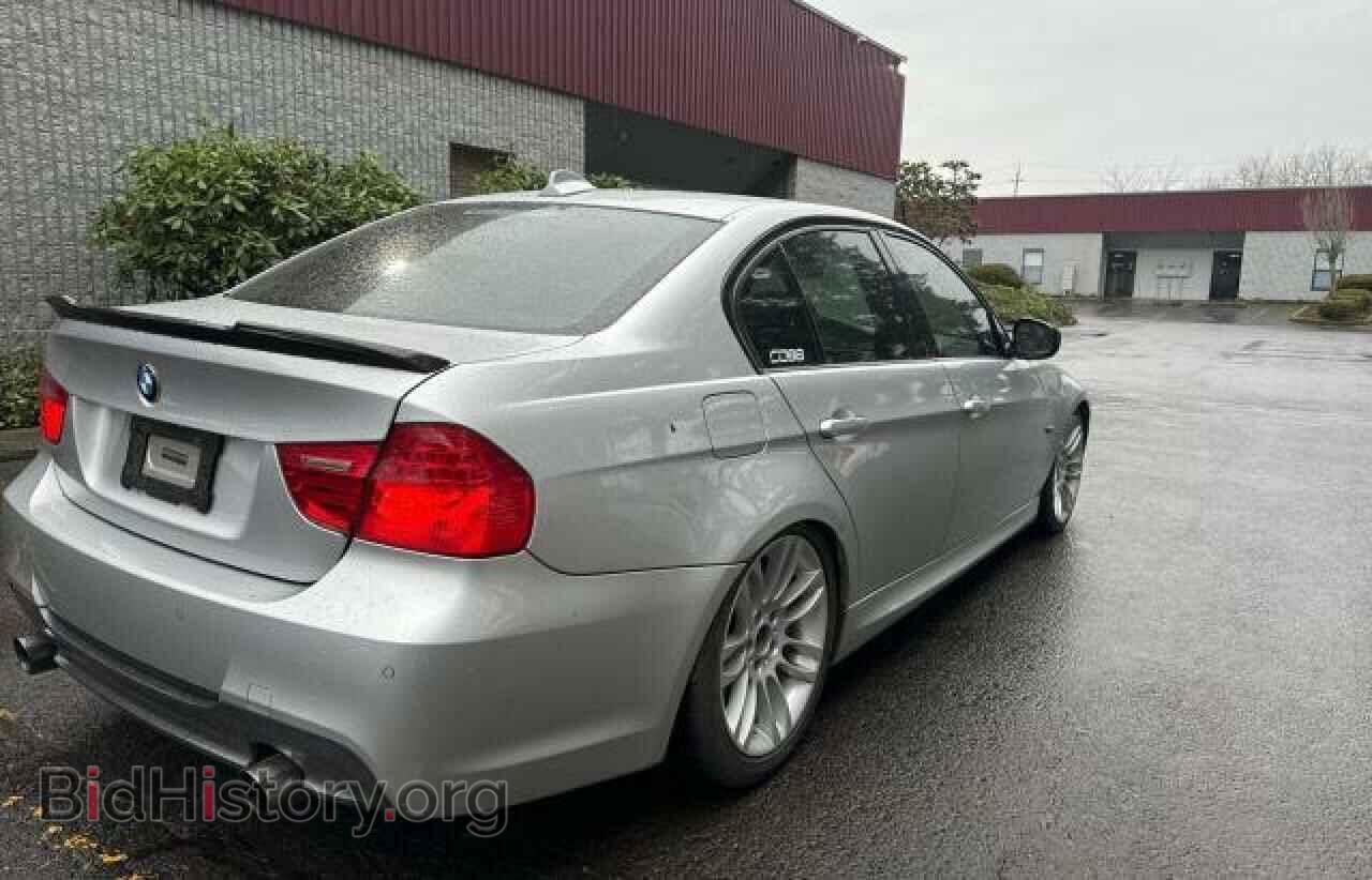 2011 BMW 3 SERIES - VIN: WBAPL5C58BA917840 - Фото 4