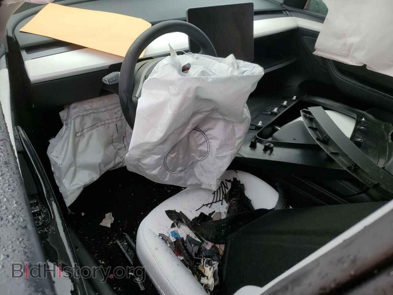 2024 TESLA MODEL Y - VIN: 7SAYGDEE6RF133308 - Фото 8