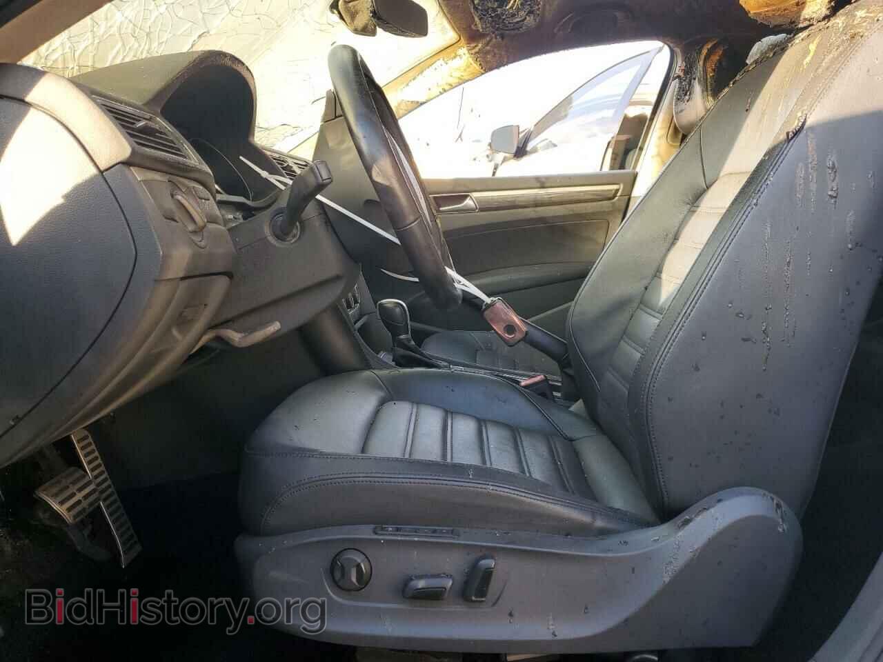 2017 VOLKSWAGEN PASSAT - VIN: 1VWCM7A39HC086581 - Фото 7