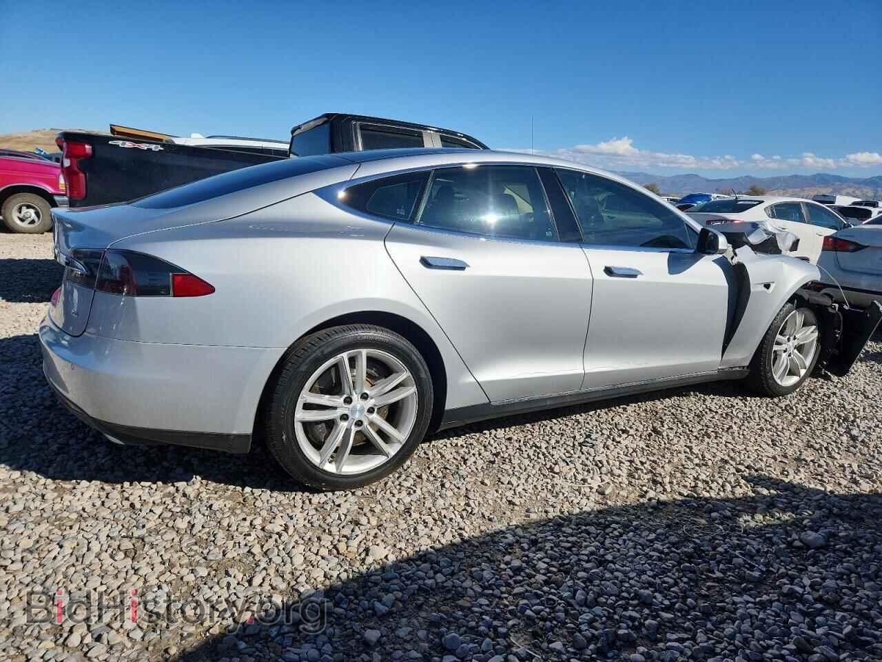 2014 TESLA MODEL S - VIN: 5YJSA1S12EFP44712 - Фото 3
