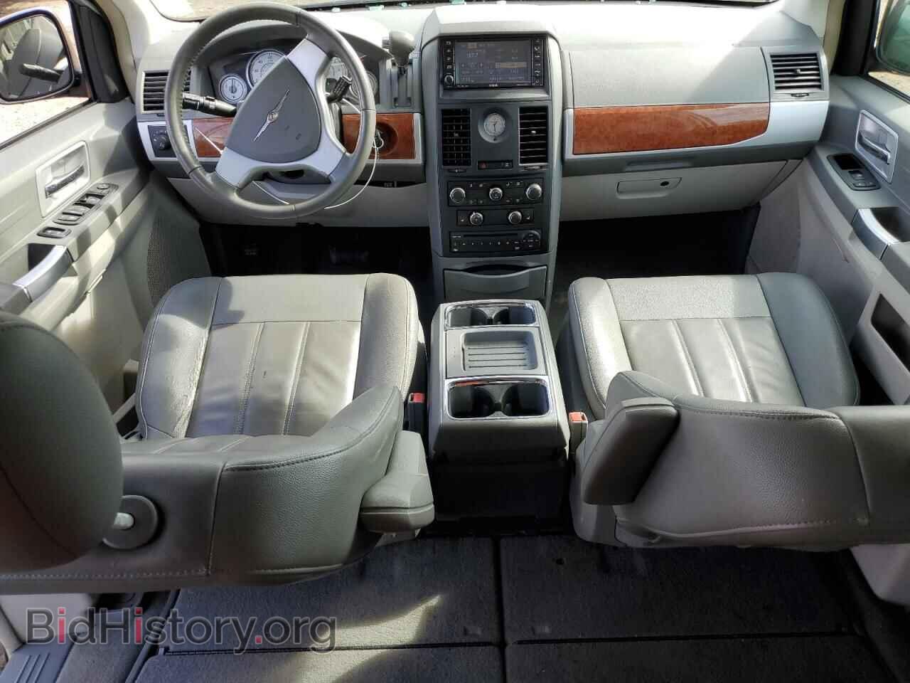 2008 CHRYSLER MINIVAN - VIN: 2A8HR54P58R655911 - Фото 8