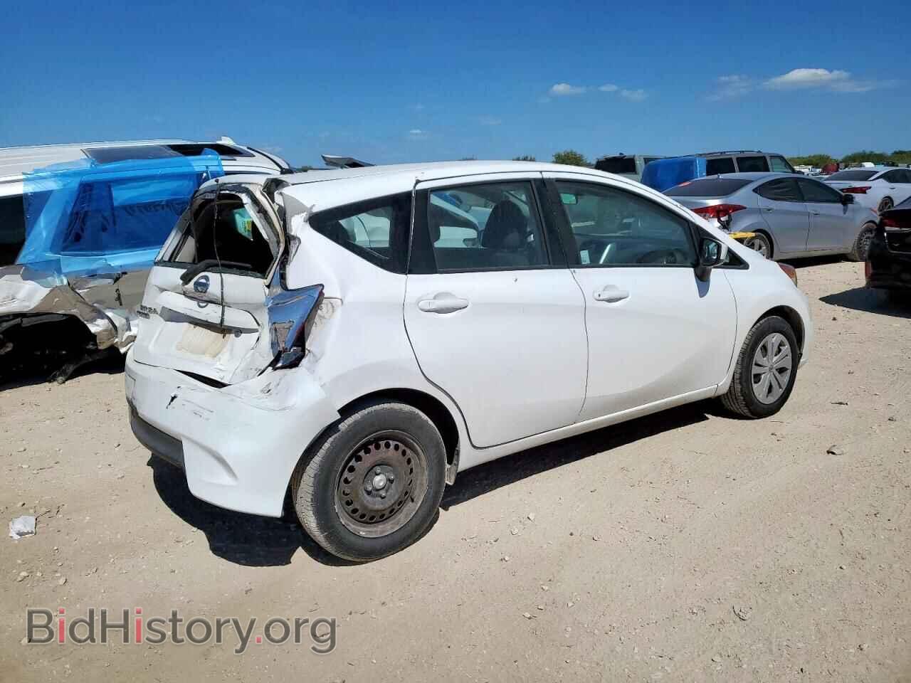2018 NISSAN VERSA - VIN: 3N1CE2CP4JL360155 - Фото 3