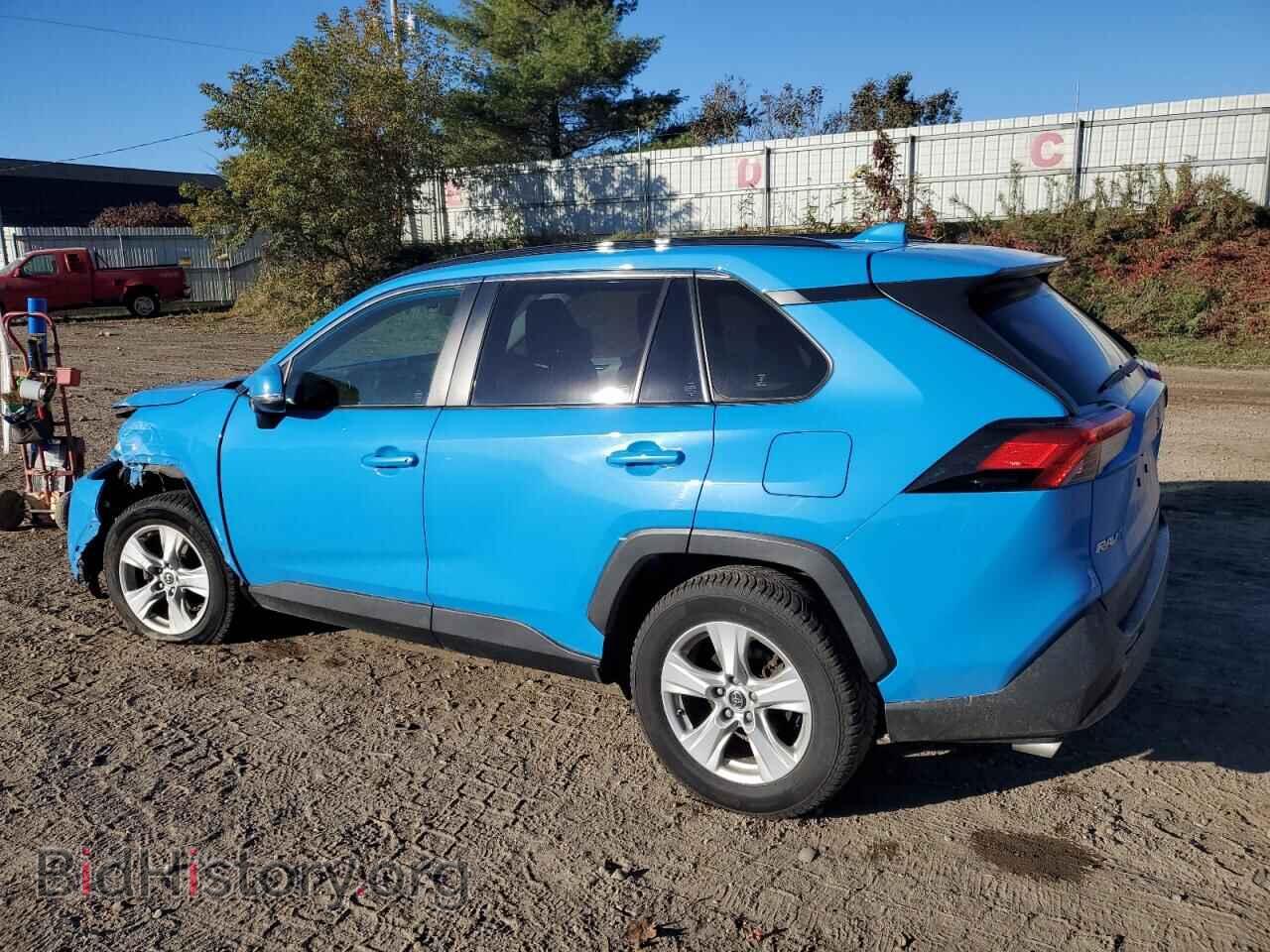2019 TOYOTA RAV4 - VIN: JTMP1RFV9KD027390 - Фото 2